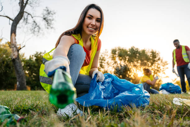 Best Yard Cleanup Services  in Ixonia, WI